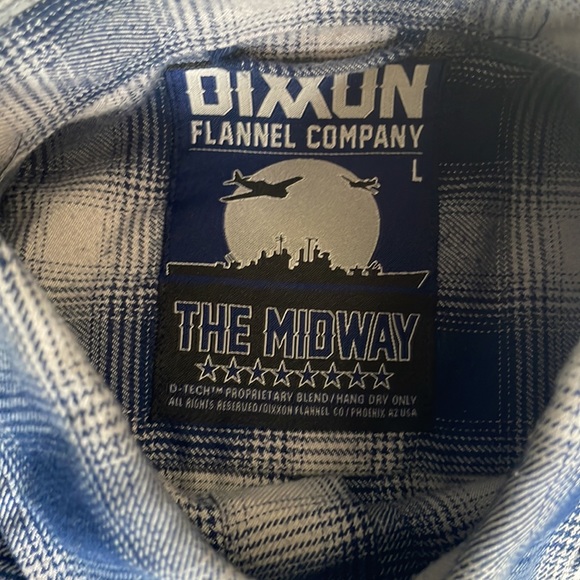 DIXXON long sleeve flannel large - Picture 2 of 4